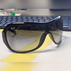 Sunglasses RayBan new